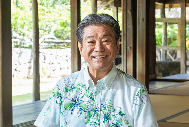 沖観グループ代表沖縄県観光事業協同組合代表理事 上地 長榮